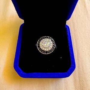 White topaz and black diamond ring